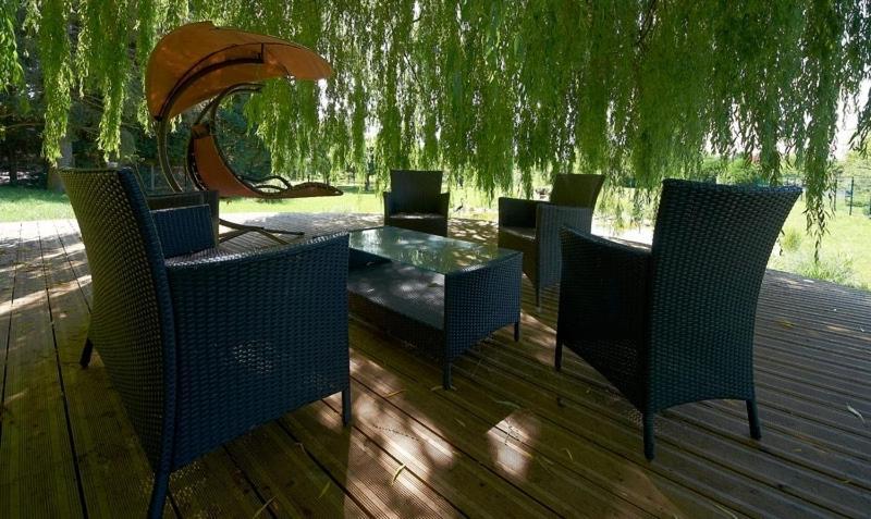 Hotel Restaurant Le Rive Gauche Joigny Dış mekan fotoğraf