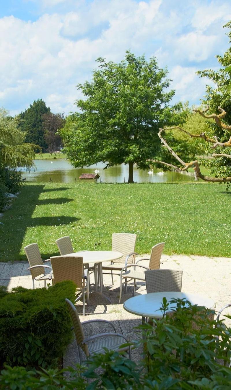Hotel Restaurant Le Rive Gauche Joigny Dış mekan fotoğraf
