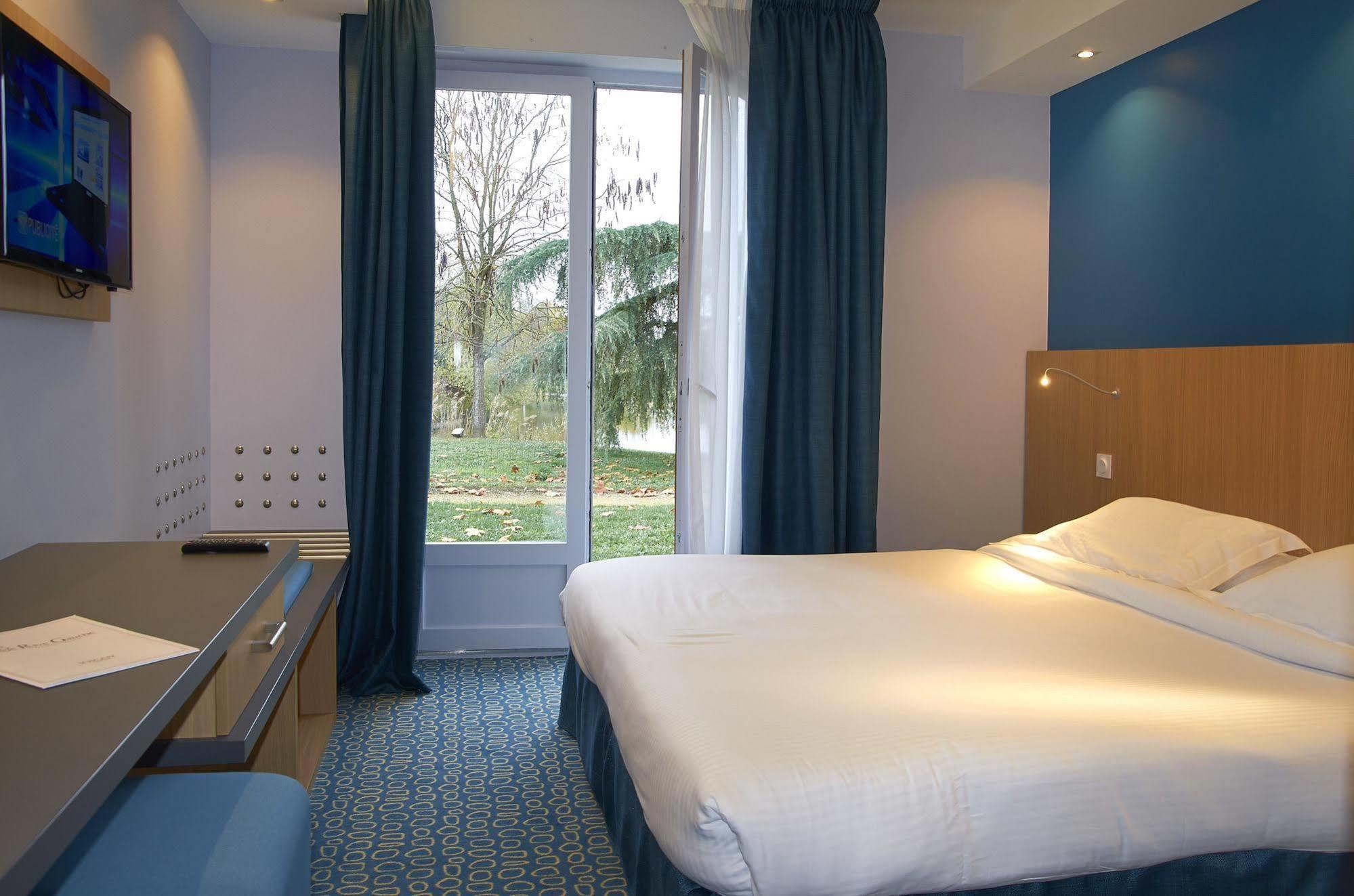 Hotel Restaurant Le Rive Gauche Joigny Dış mekan fotoğraf