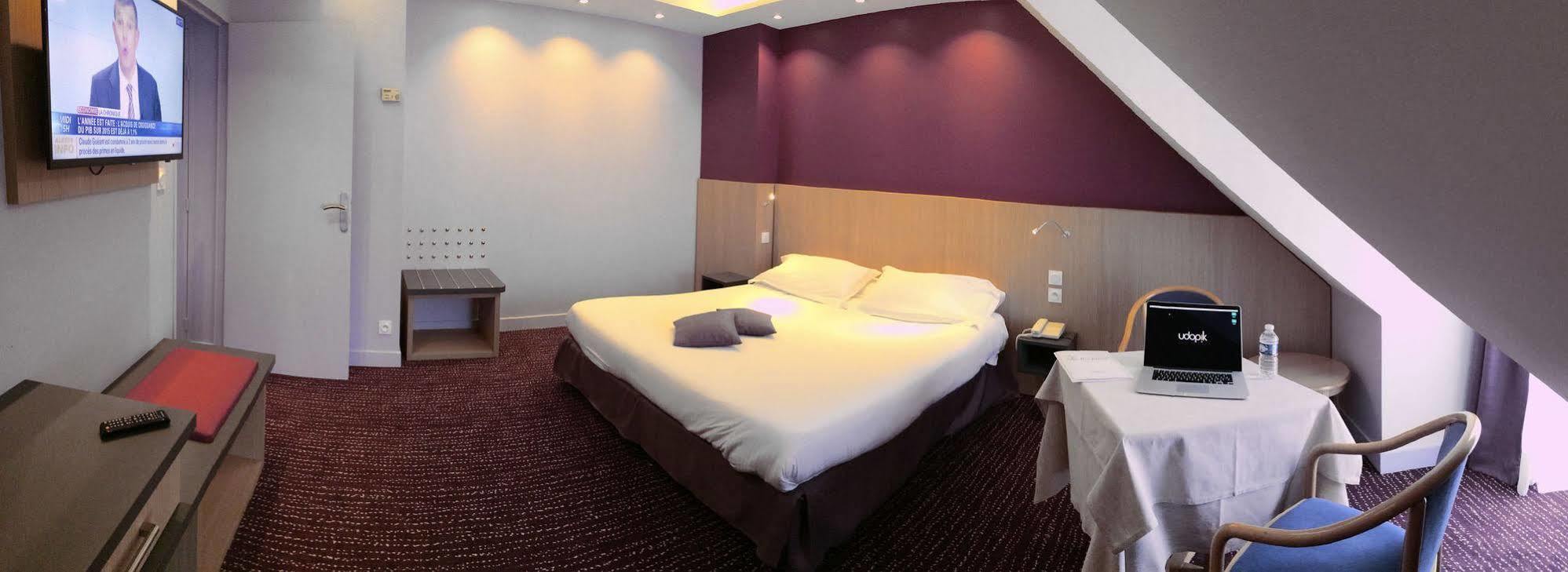 Hotel Restaurant Le Rive Gauche Joigny Dış mekan fotoğraf